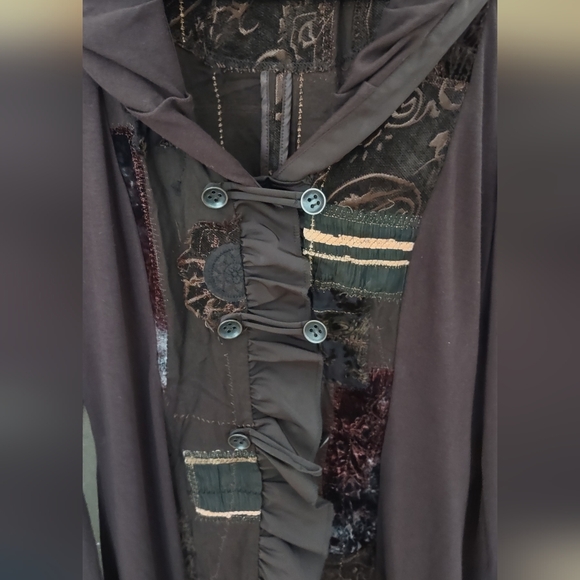 Women's jacket - Picture 2 of 3